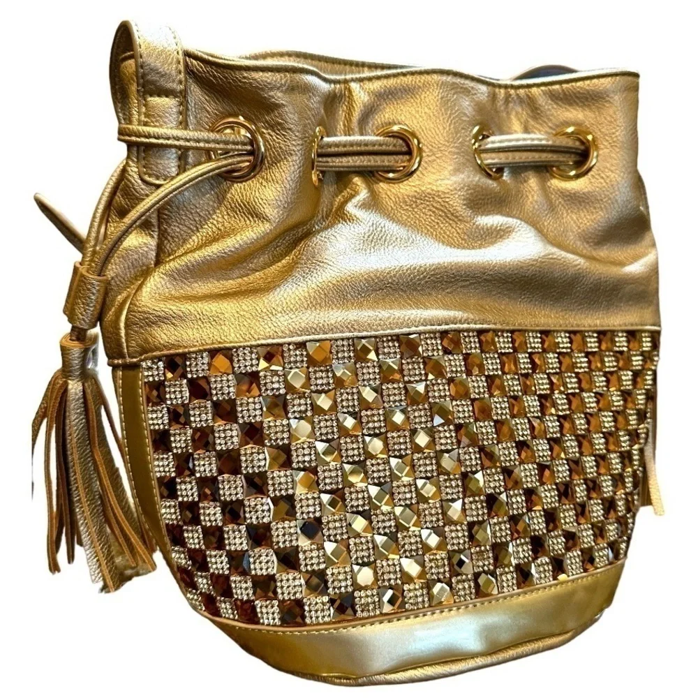 GALIAN, GOLD, BUCKET BAG WITH SIERRA RHINESTONES. ADJUSTABLE STRAP.